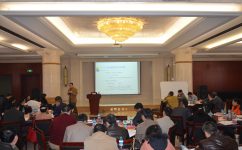 �ʺ͸�У�߼��ɲ��ۺ��������������׶ογ̿���