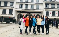 3.8Ů����μǡ��Ǹ���ɽ